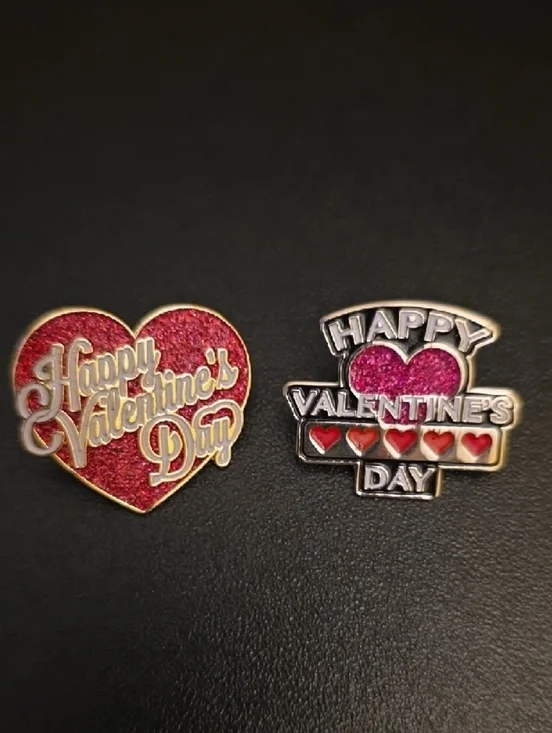 Set of 8 Collectible Hogeye, Wal-Mart Enamel Pins Holiday, Patriotic, Lapel Pins - Picture 3 of 9